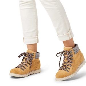 Sorel Ainsley Conquest Boot (Women's 8.5)